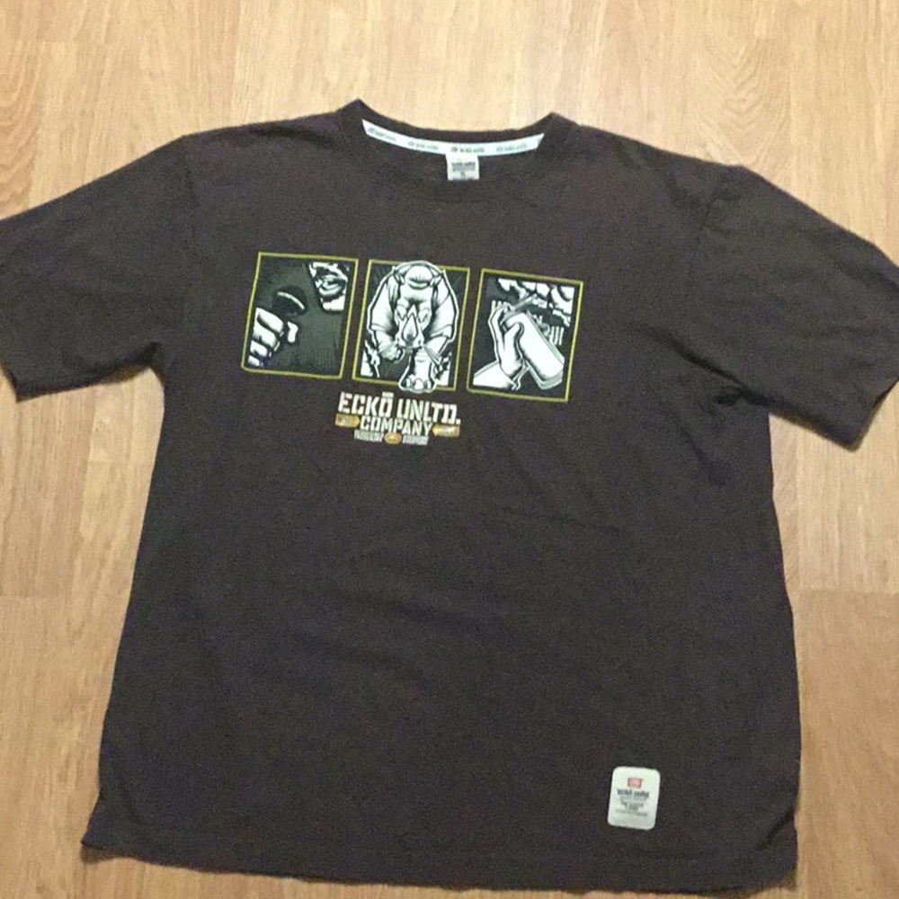 Men’s ecko shirt size XL